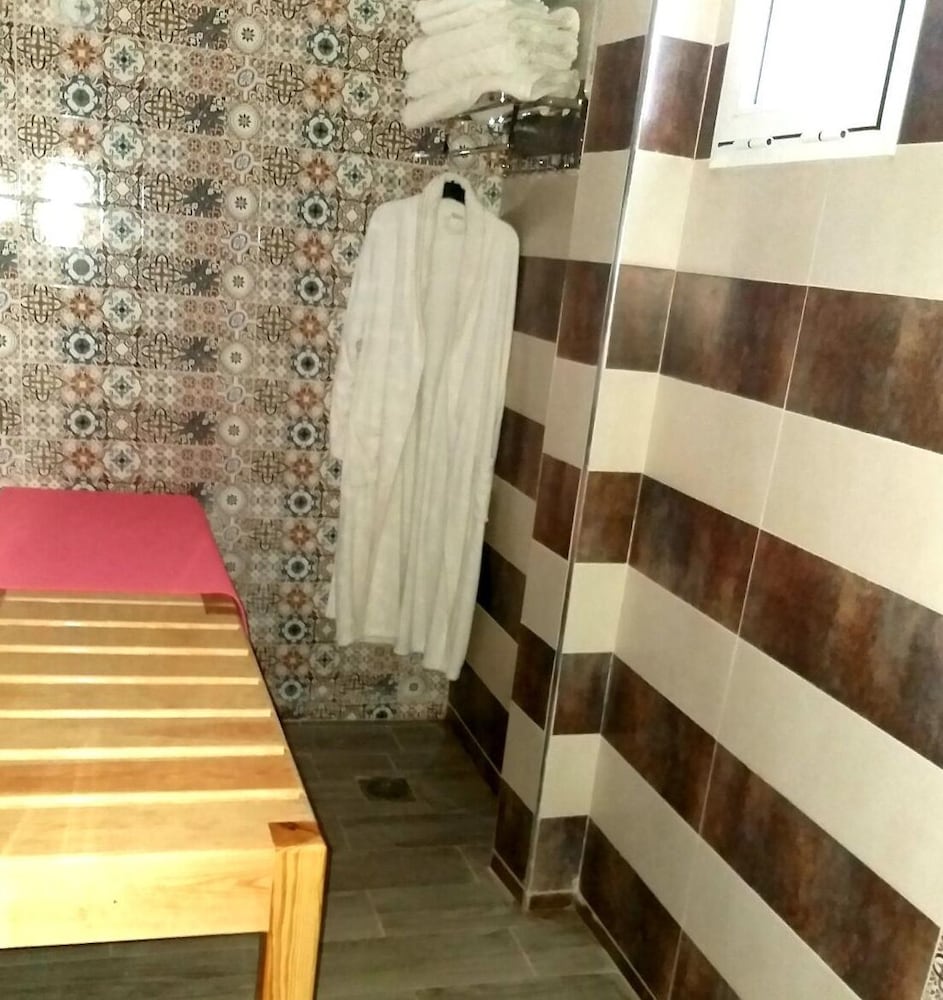 Фото Hotel Lahlou