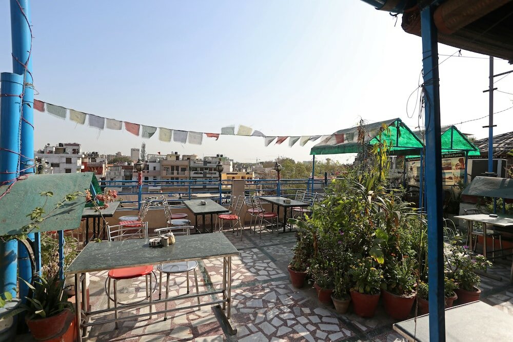 Фото Lord Krishna Hotel Dx. Inn