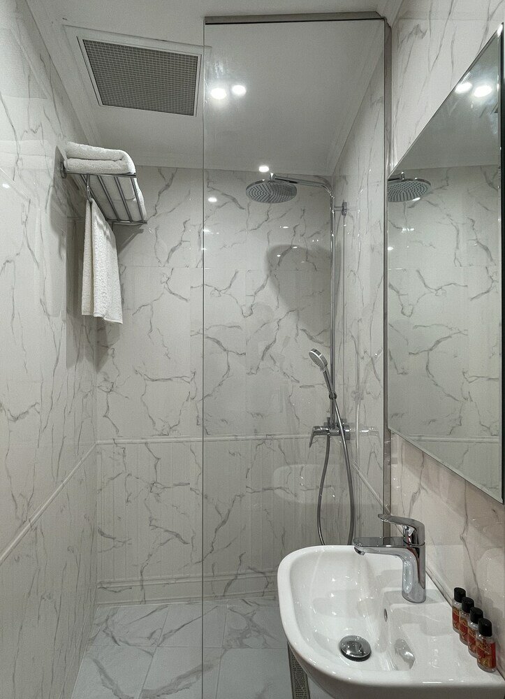 Фото Seven Beauties