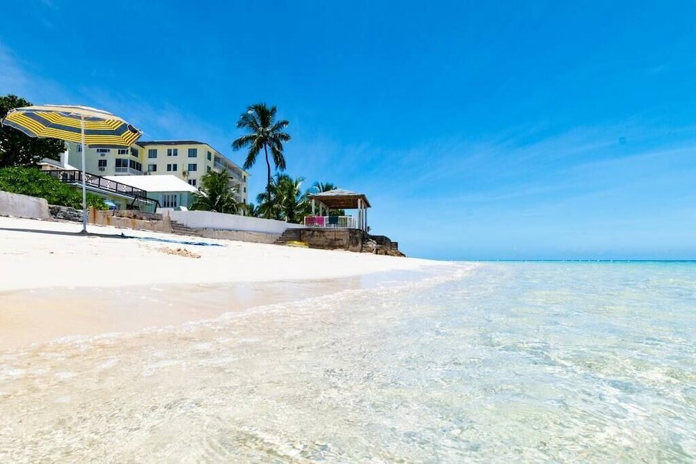 Фото Blue Ocean Village House at Cable Beach