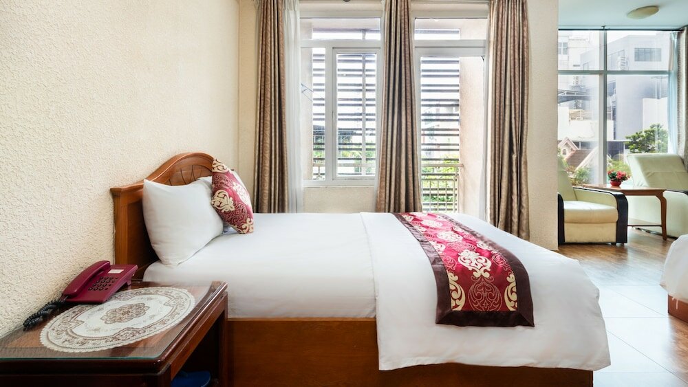 Фото Queen Hotel Saigon Airport