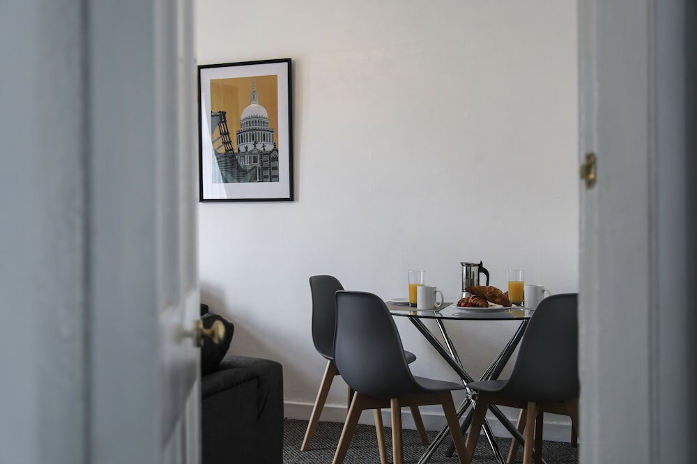 Фото Haywood House