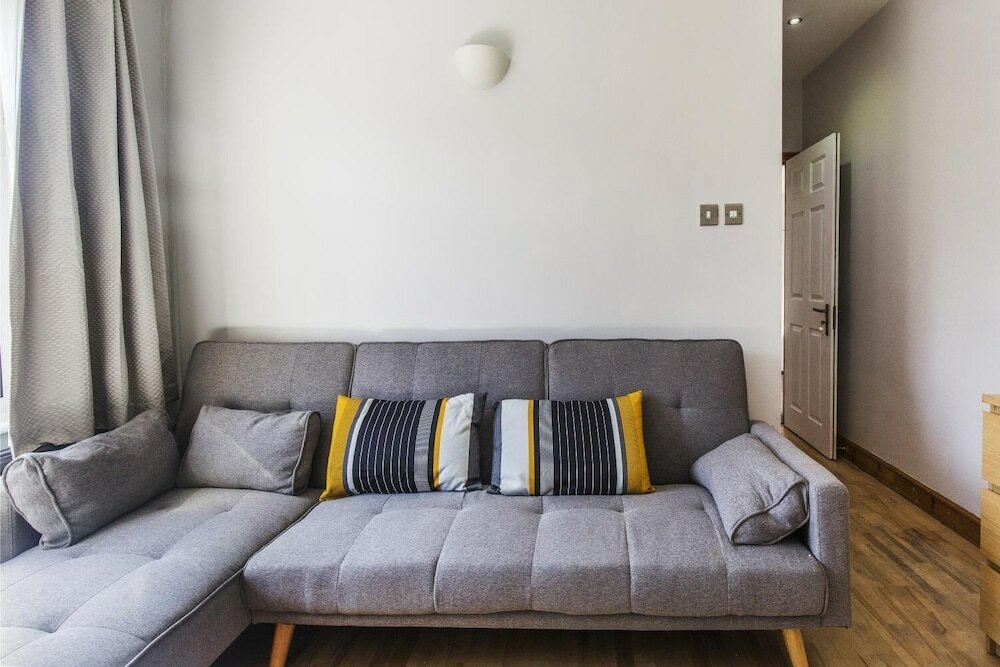 Фото My City Chic St. Pancras Apartment
