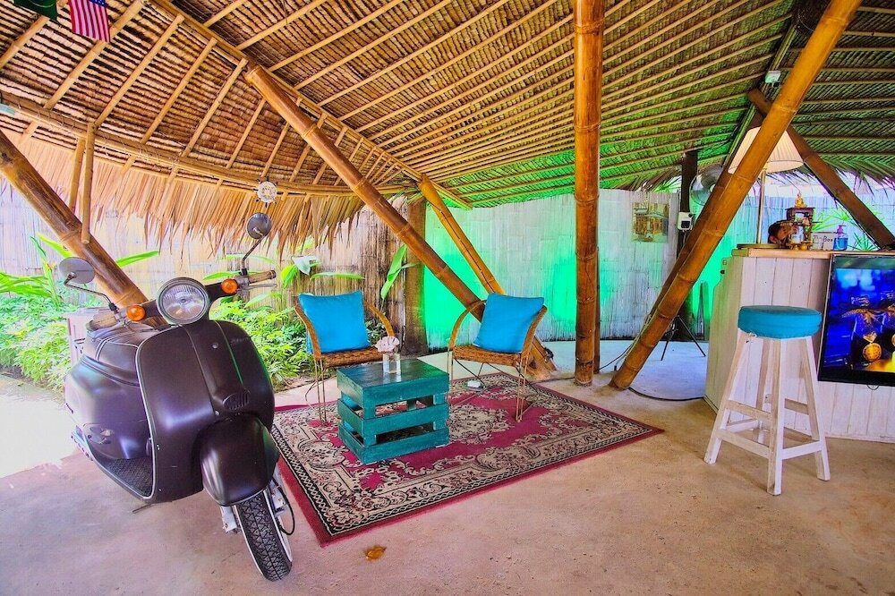 Фото Beach House Camp