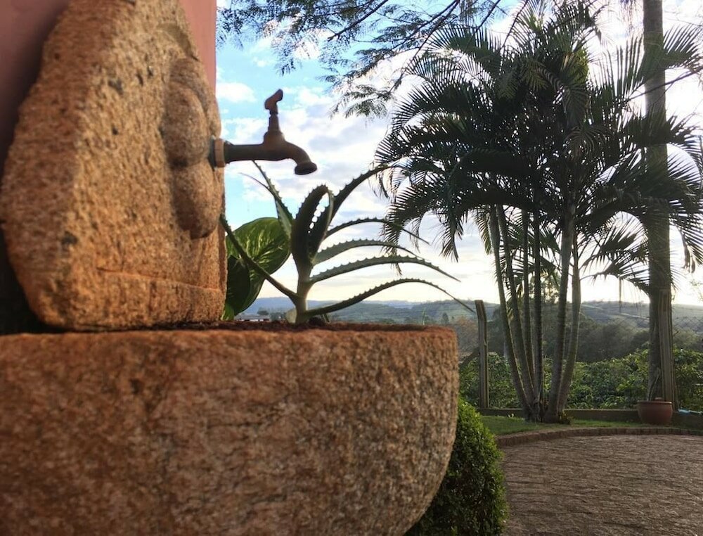 Фото Hirondelle Paraíso