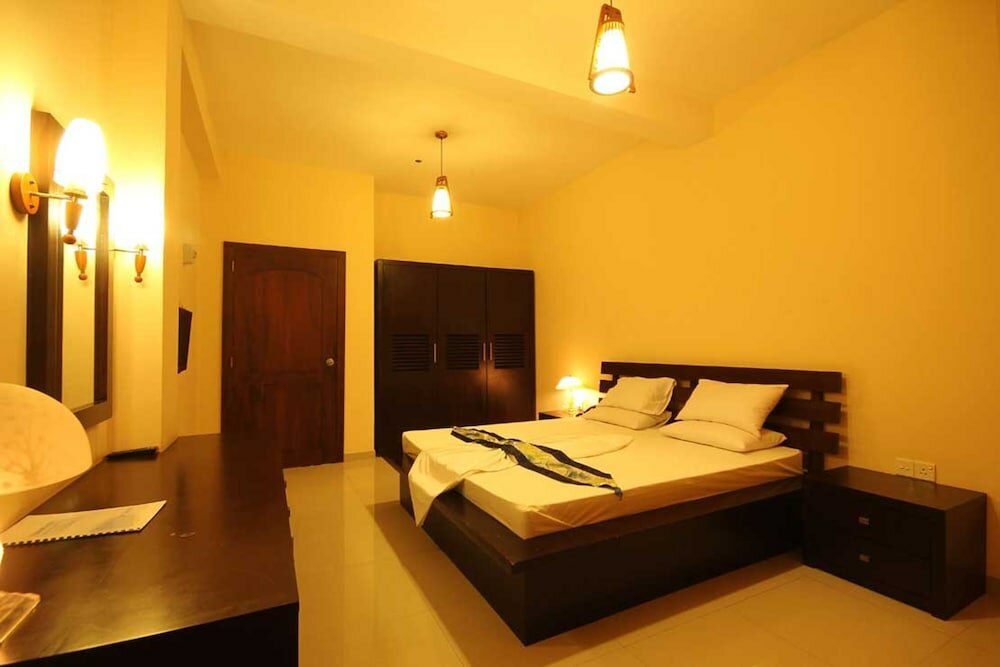 Фото Sanoreech Hotel