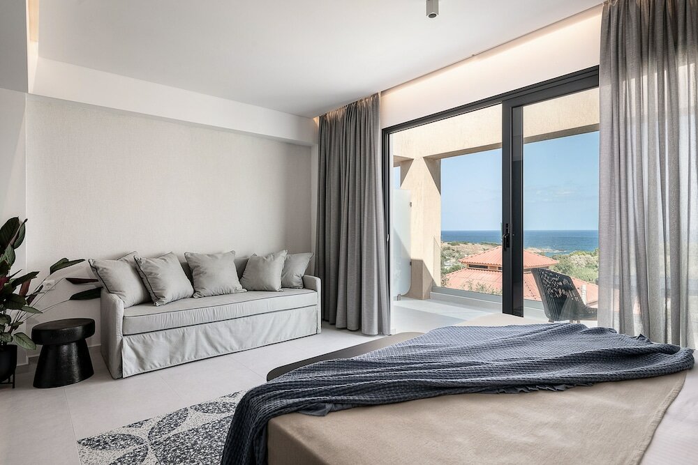 Фото Nuovo Luxury Suites