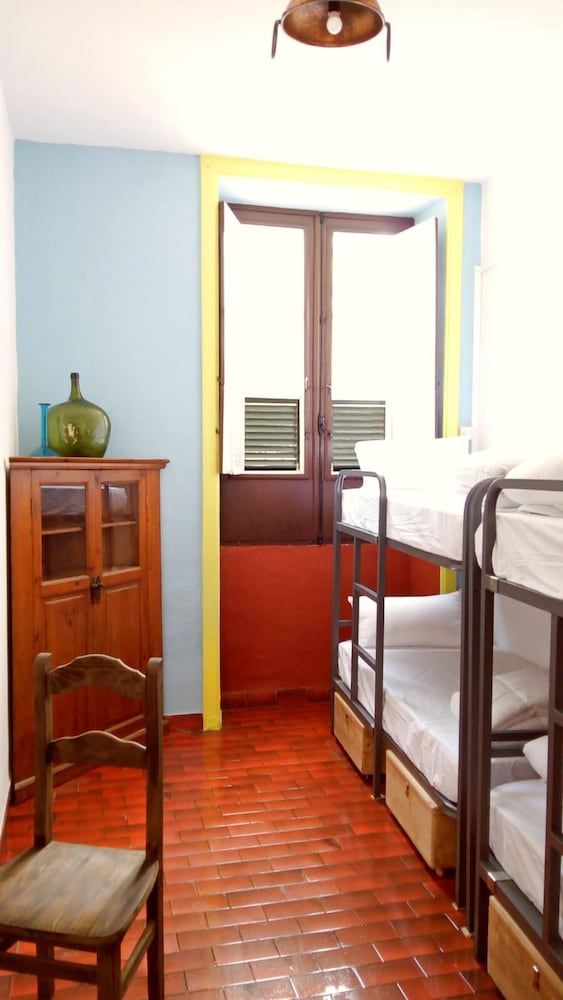 Фото Patio Hostel - Adults Only