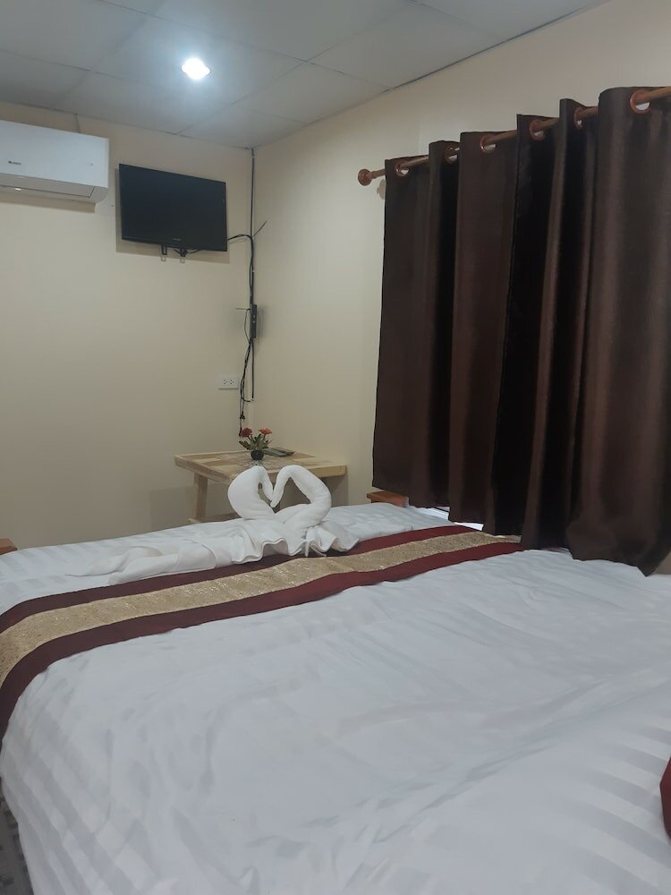 Фото Makwan Resort Rayong