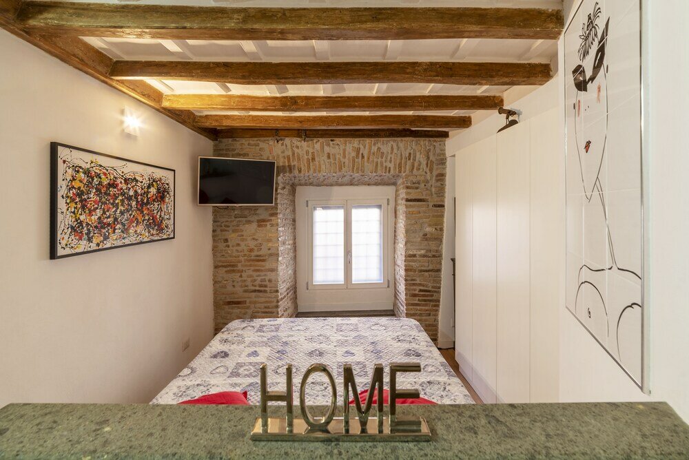 Фото Largo di Torre Argentina Cozy Studio