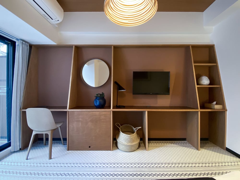 Фото Earthmans Osaka-Jo