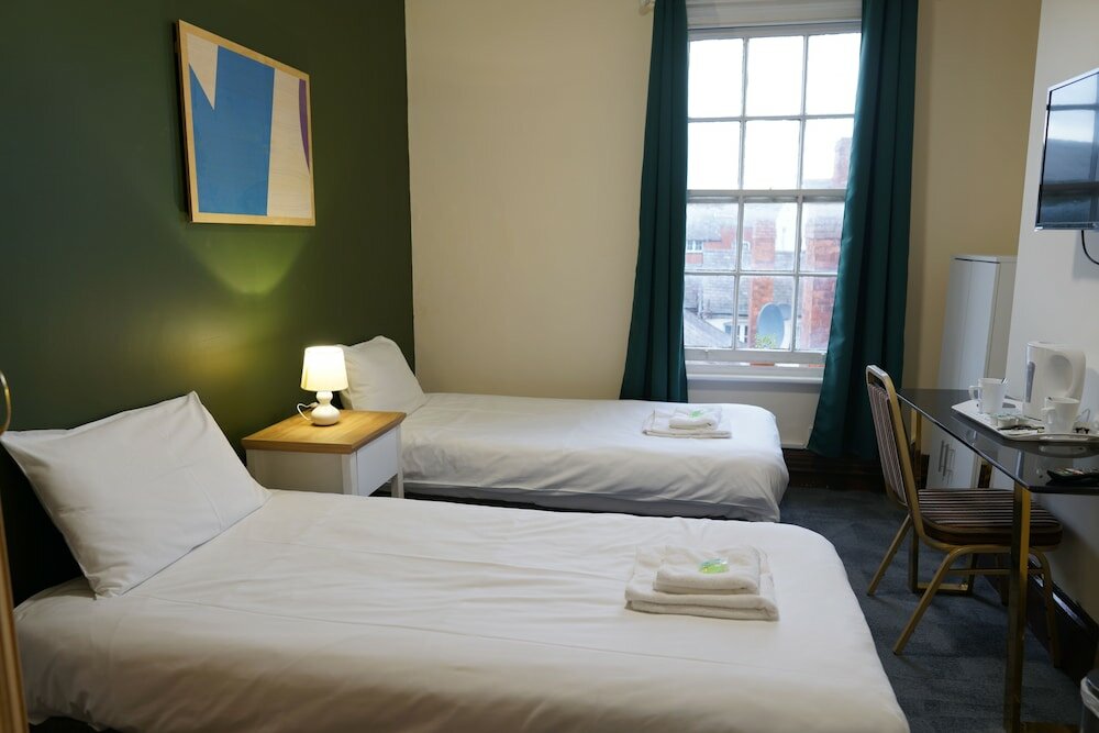 Фото Royal Hotel Kettering