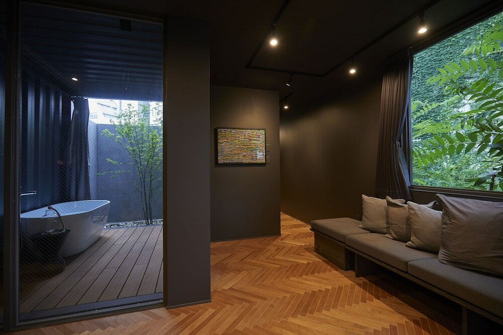 Фото Gallery Hotel Distortion 9