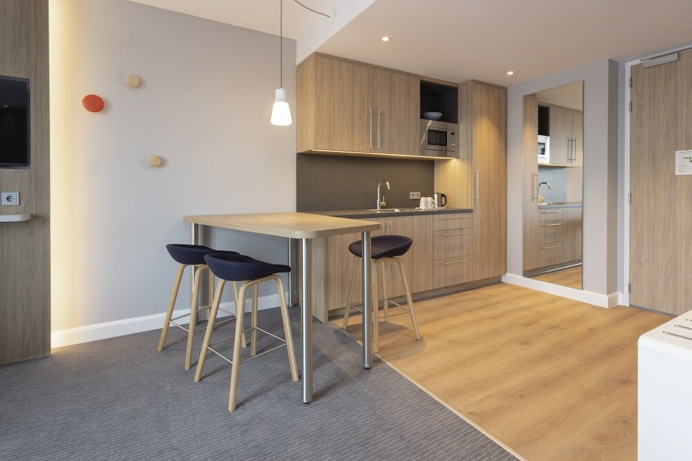 Фото Holiday Inn Express and Suites Deventer, an Ihg Hotel