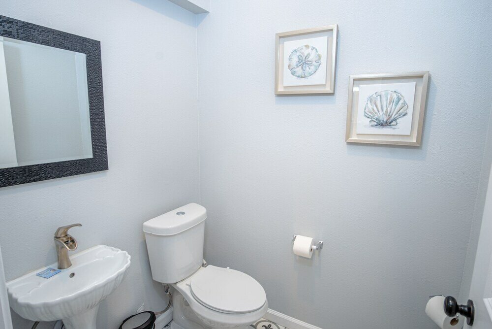 Фото Magnificent Large Home Near Downtown