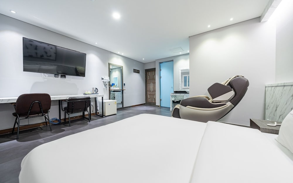 Фото Bucheon Film 372