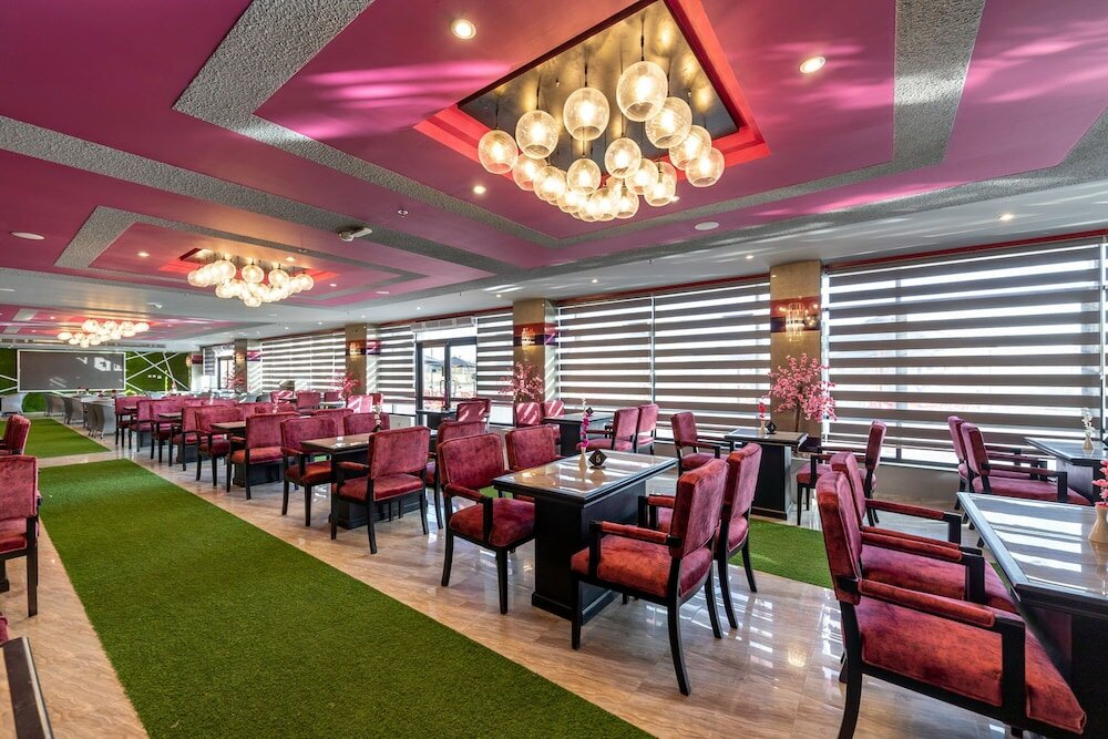 Фото Royal Day Plaza Hotel