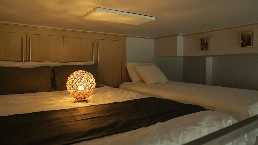 Фото Dongdaemun PR. Mondern Studio