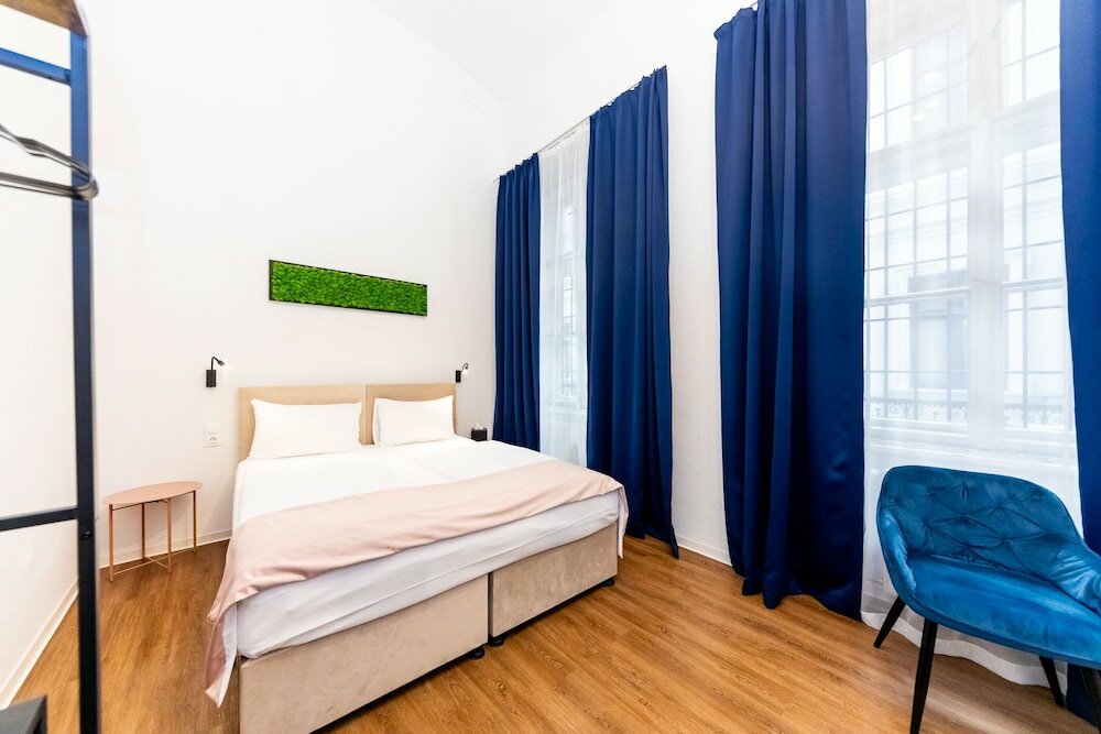 Фото Adagio Downtown Rooms