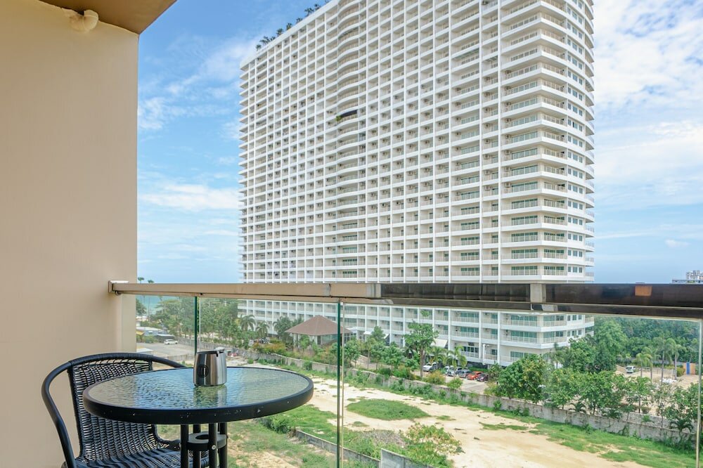 Фото HT9 Hotel