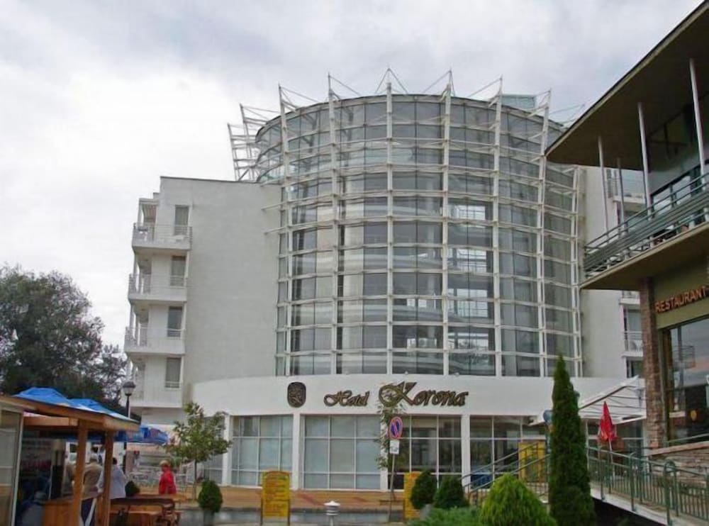 Фото Hotel Korona - All inclusive