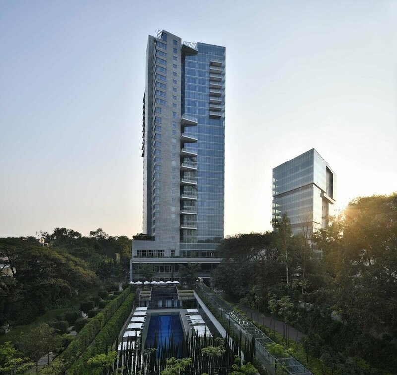 Гостиница Four Seasons Hotel Bengaluru at Embassy One в Бангалоре