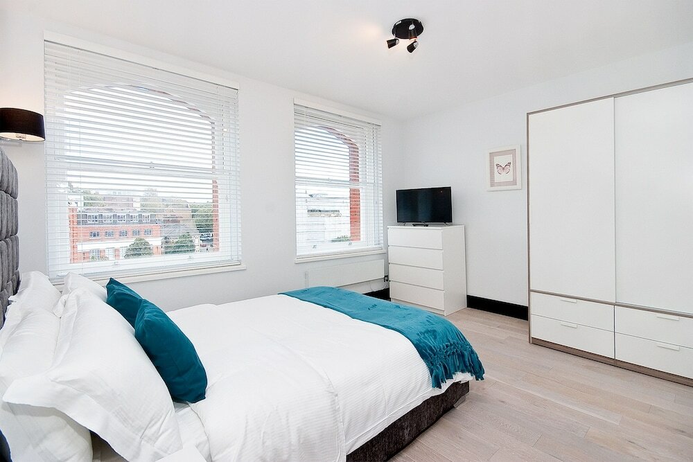 Фото Heinze Building by City Living London