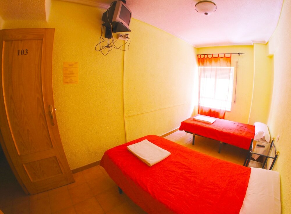 Фото Hostal Escapa-T