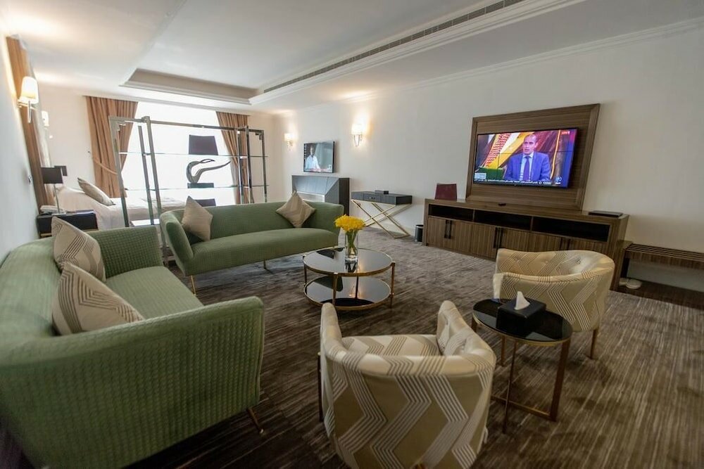 Фото Al Ammariah Hills Resort