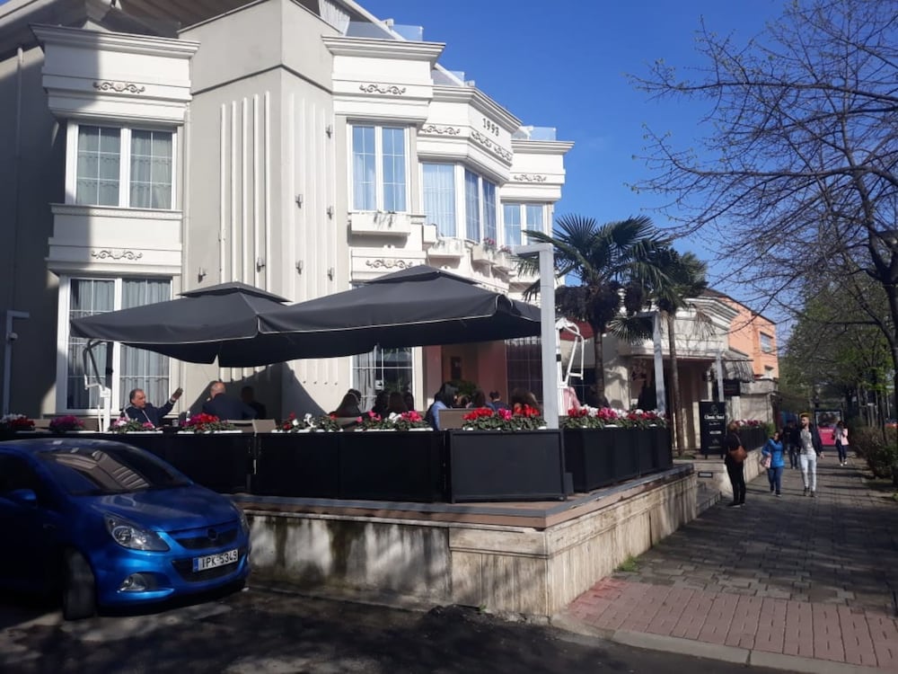 Фото Classic Hotel