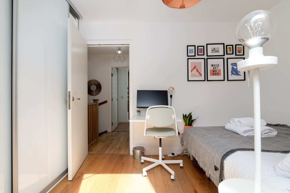 Фото Inviting 2bd Flat - 1 Min From Deptford Station!