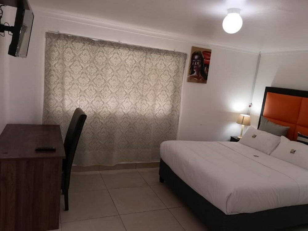 Фото отеля 4