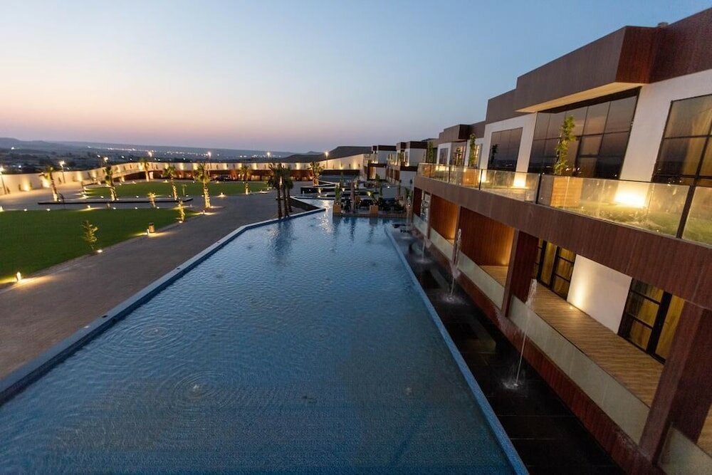 Фото Al Ammariah Hills Resort