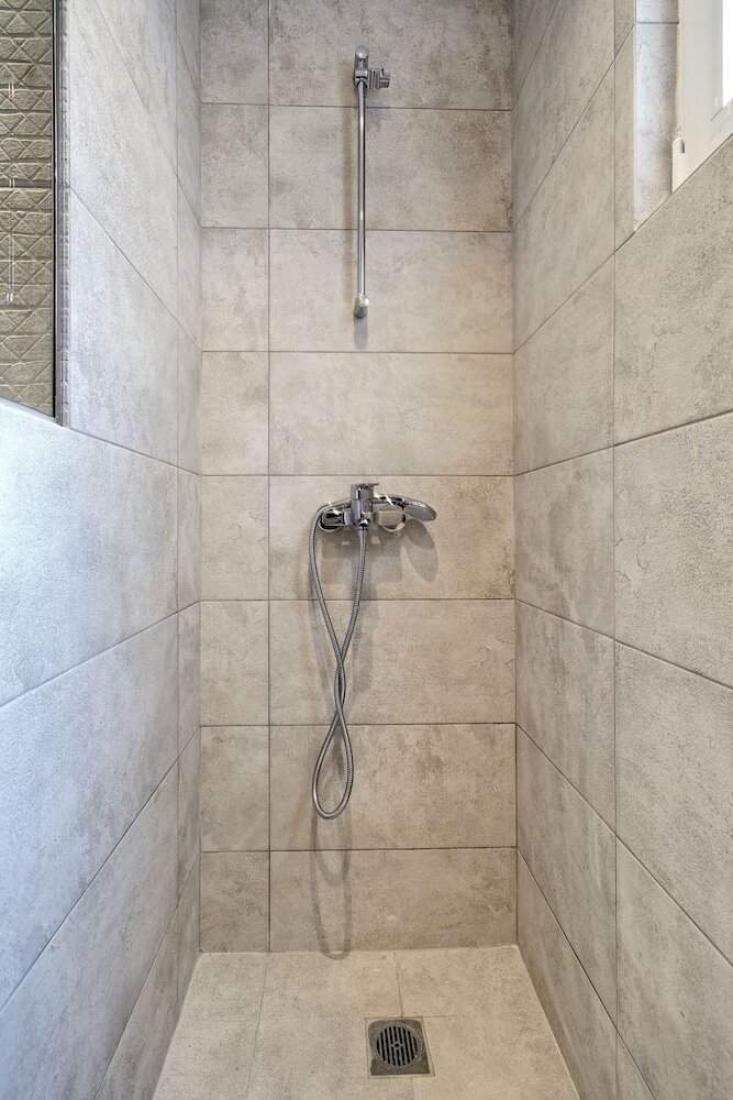 Фото The Flirty Athens