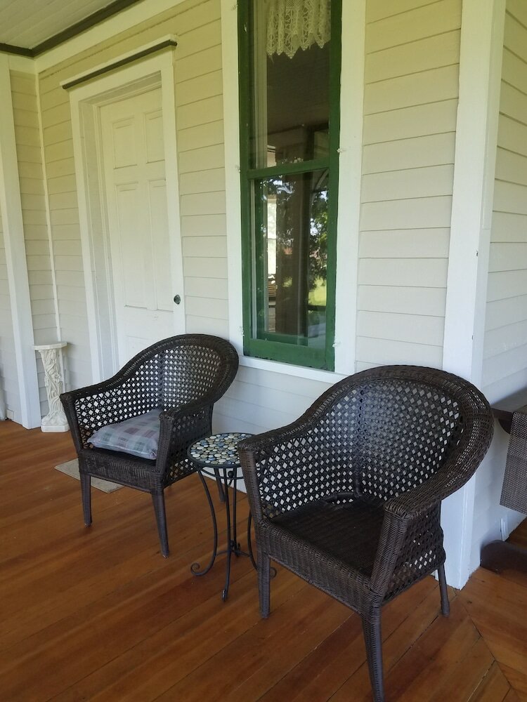 Фото Oaklawn Inn LLC