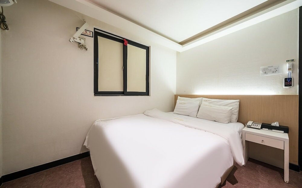 Фото Jongno Nova