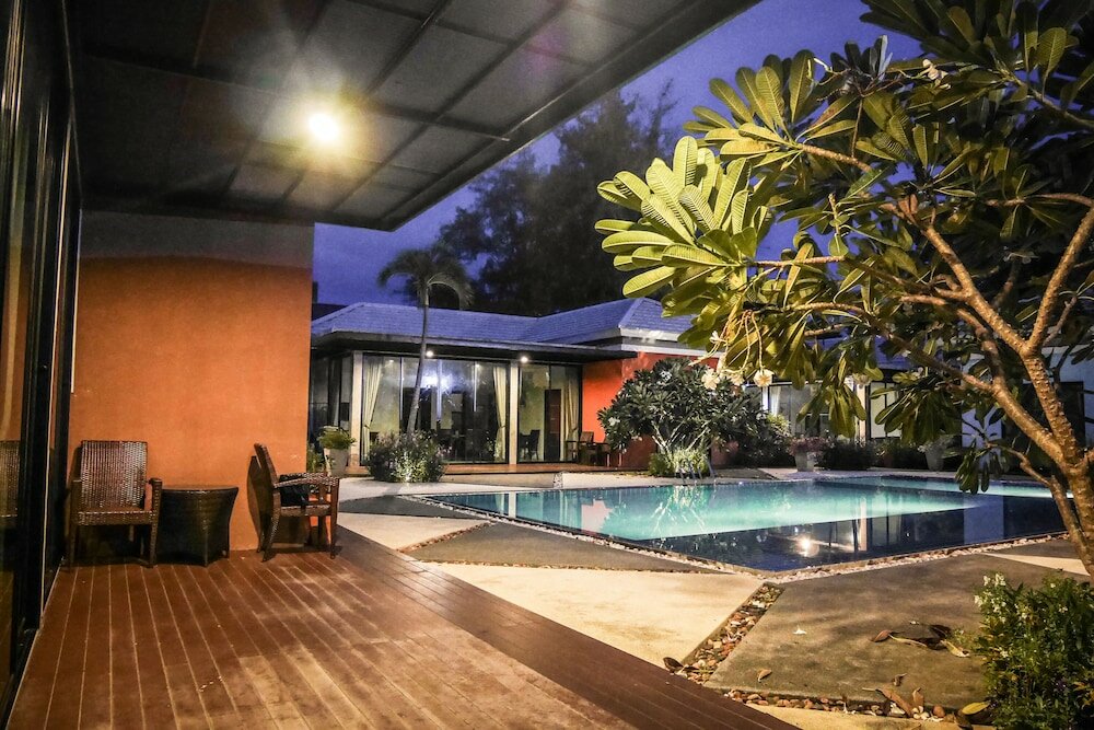 Фото Villa Navin Premier Pool Villa