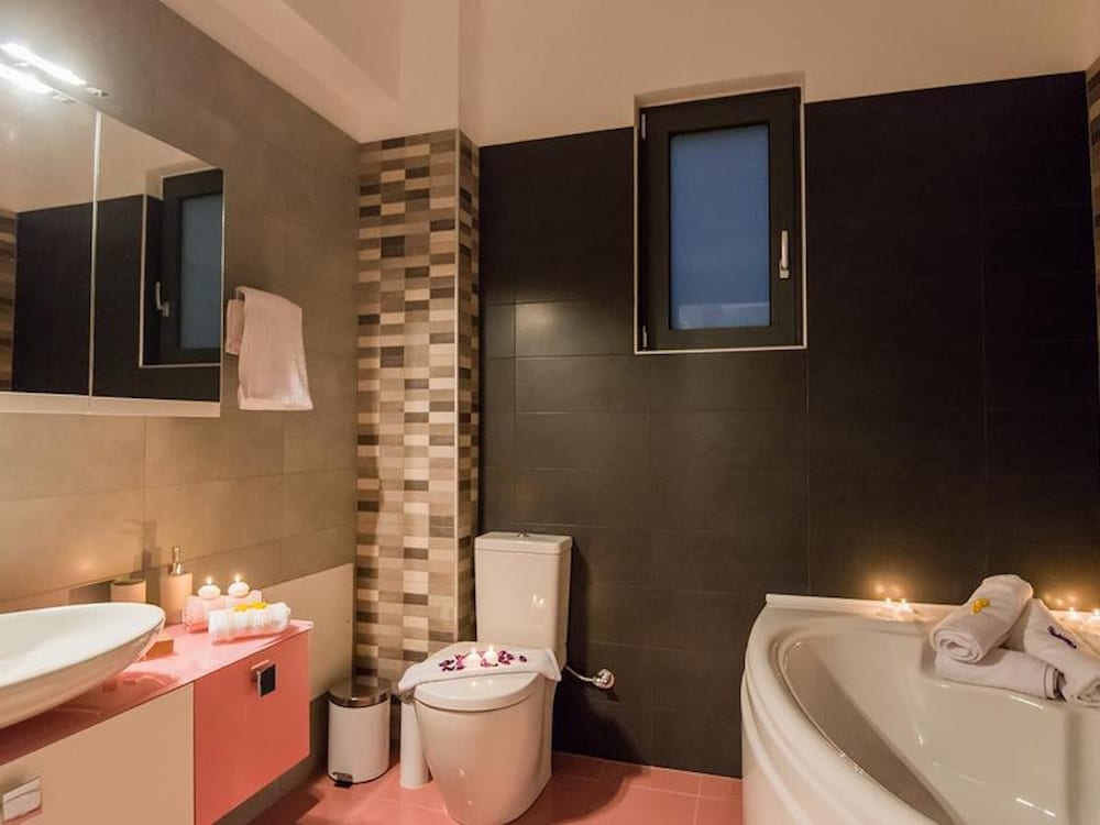 Фото Villa Kalli