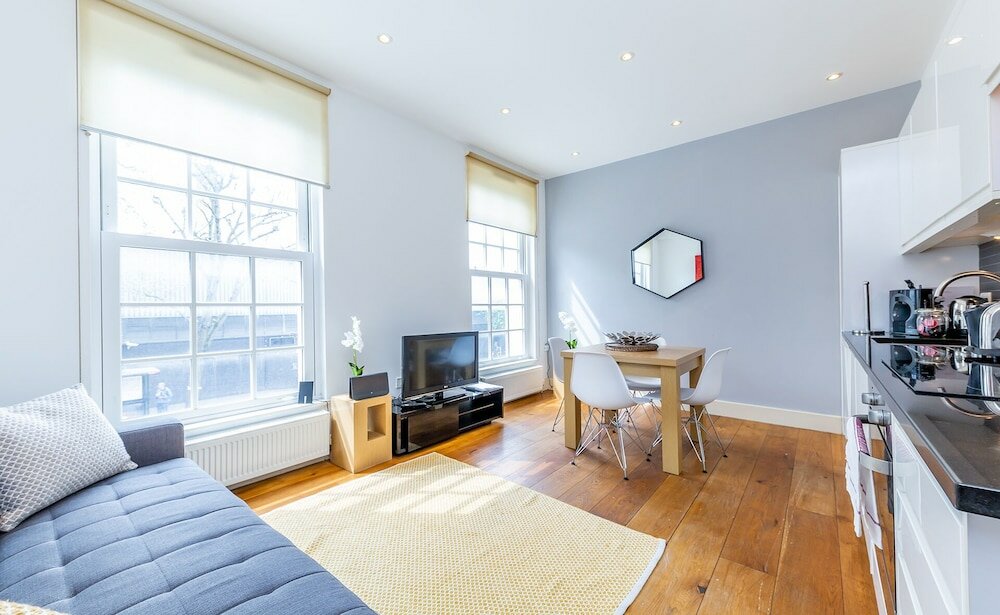 Фото Executive Apartments in Central London with WiFi