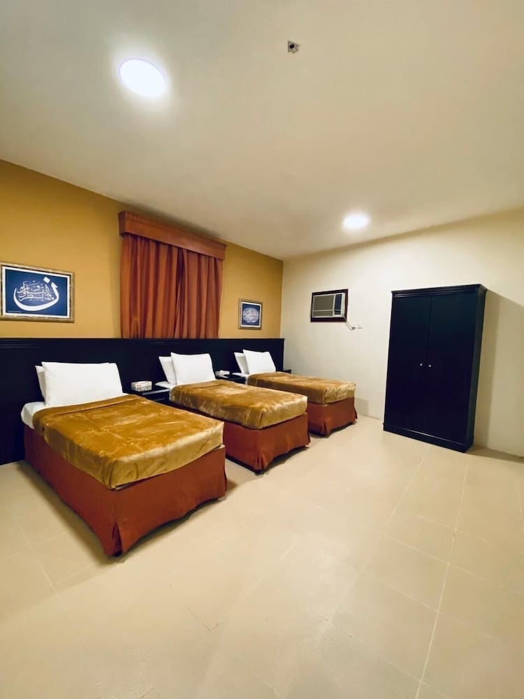 Фото Jawharah Dar Al Eiman Hotel