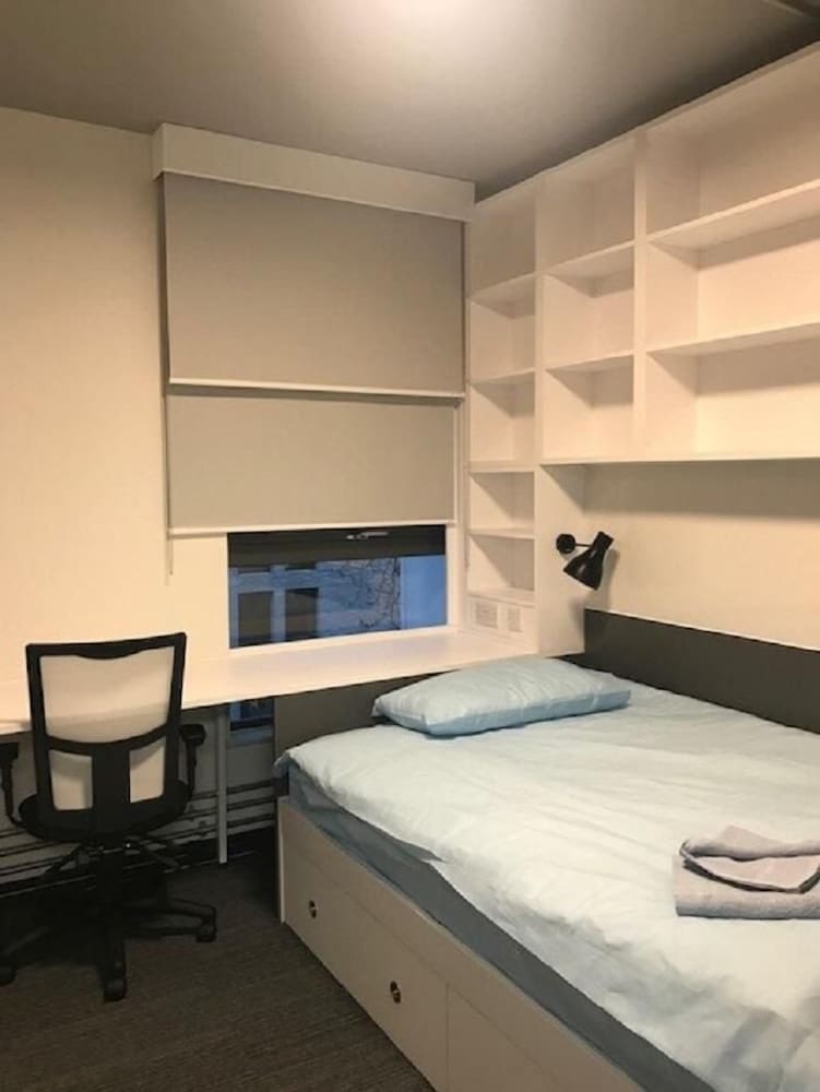 Фото Astor College