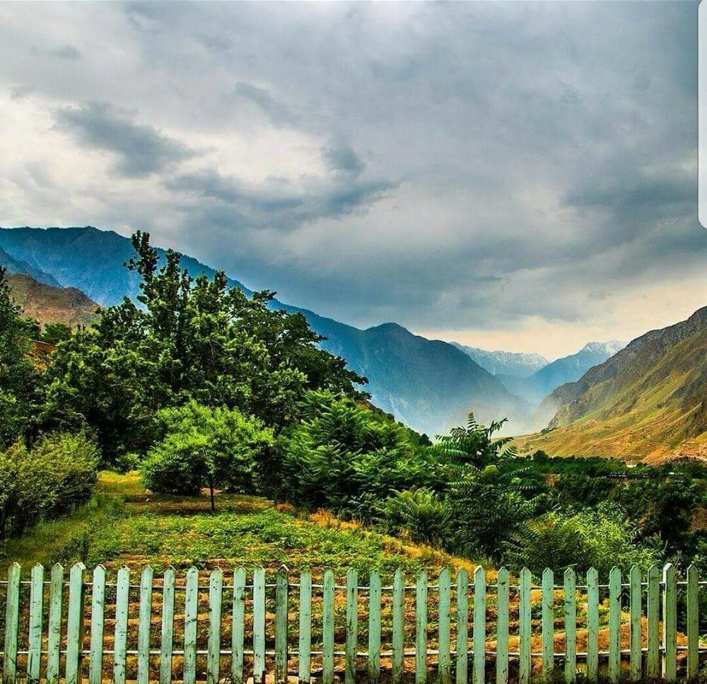 Фото Gahirat Castle