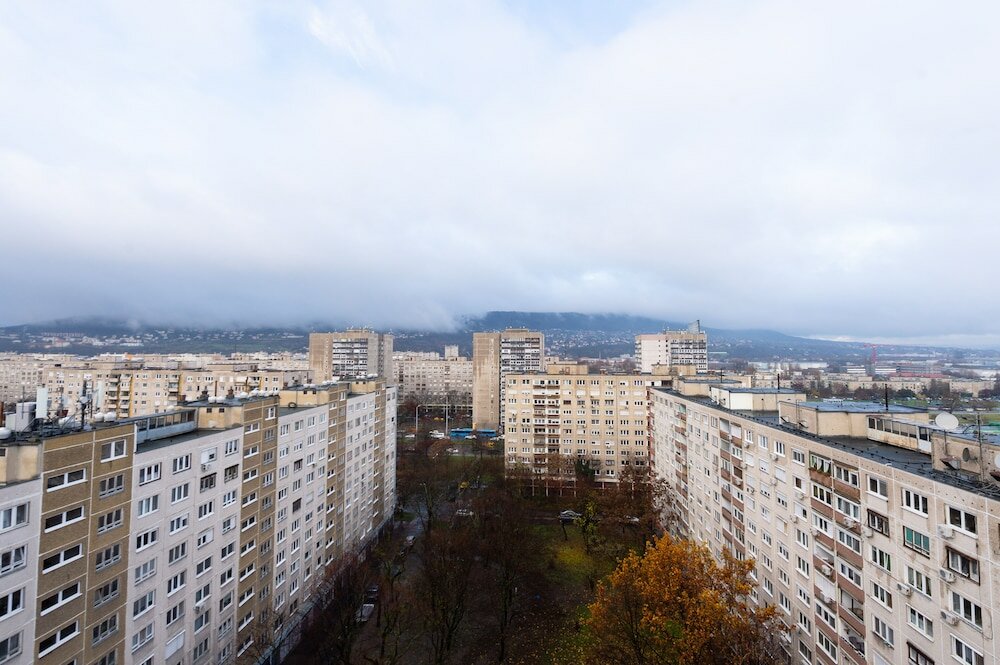 Фото WaterFront City Apartments by UrbanRent