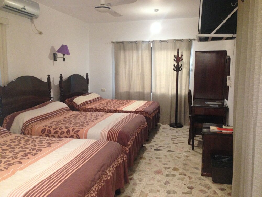 Фото Hotel Claudia