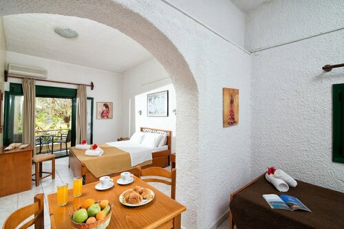 Гостиница Comfortable Central Apartment for 4