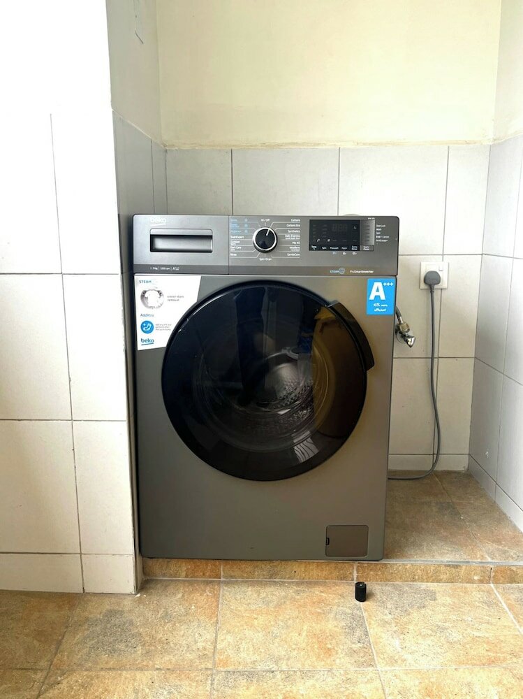 Фото Midtown C32 Executive Suites