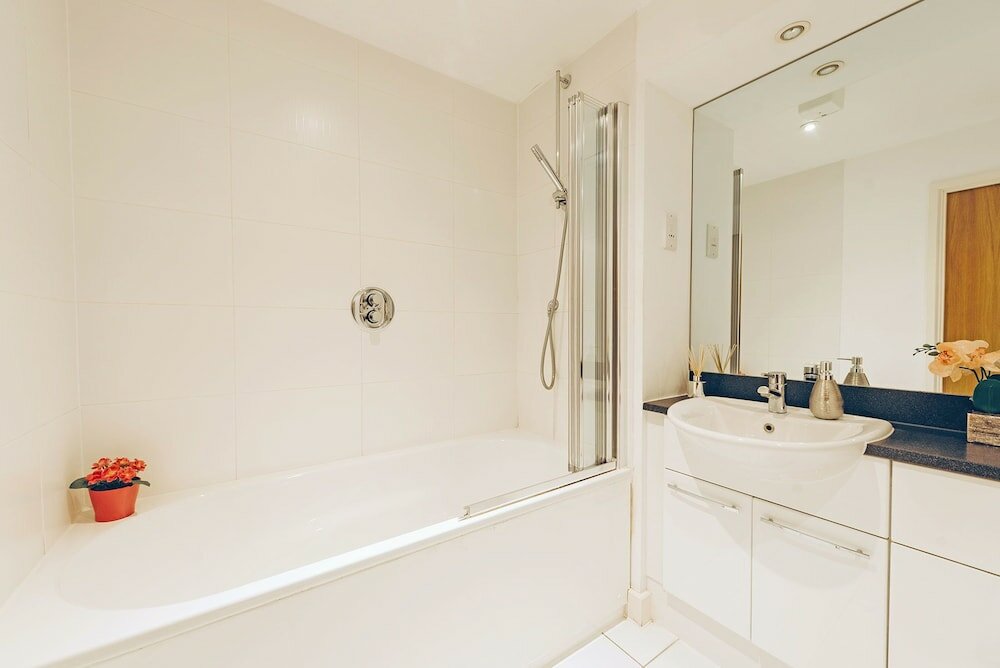 Фото Royal Modern Apartment