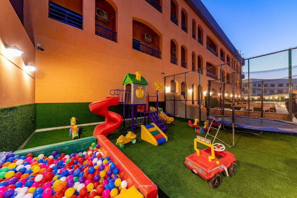 Фото Royal Day Plaza Hotel