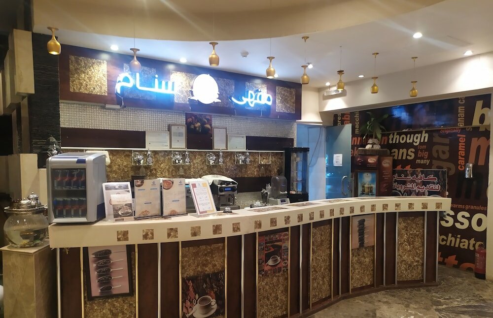 Фото Sanam Hotel Suites