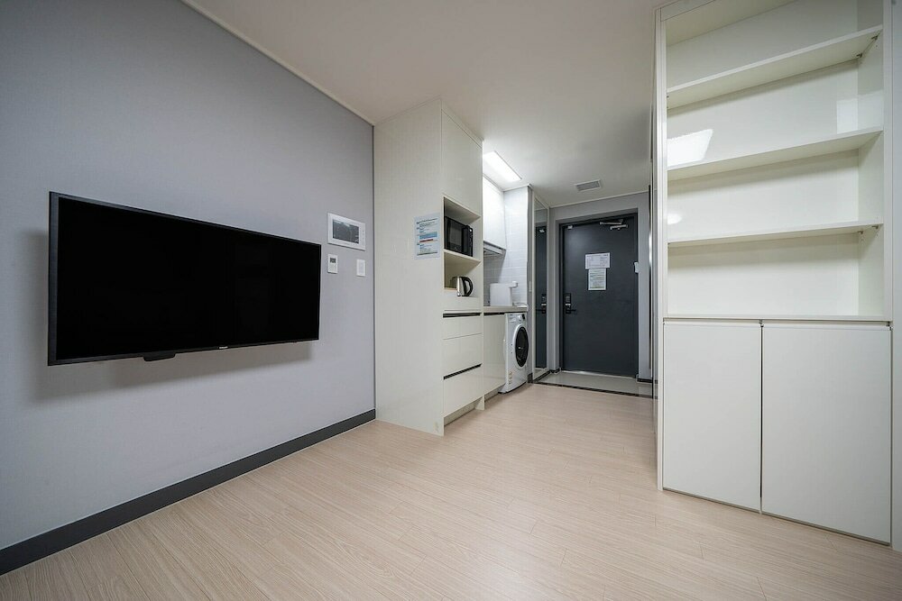 Фото Yeosu Myoungga Hotel